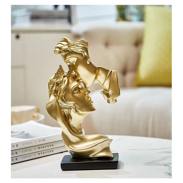 Sweet Kiss - Panneklem-kysende Kjærlighetspar Statue | Luvikno