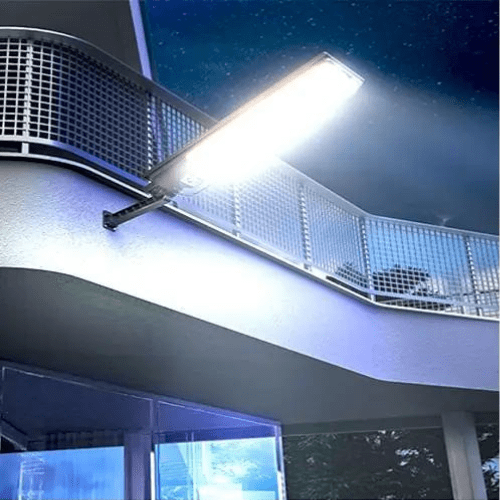 PowerBright Solar Utendørs Lampe 3000W – Vegg- eller Stangmontering IP65 | Luvikno