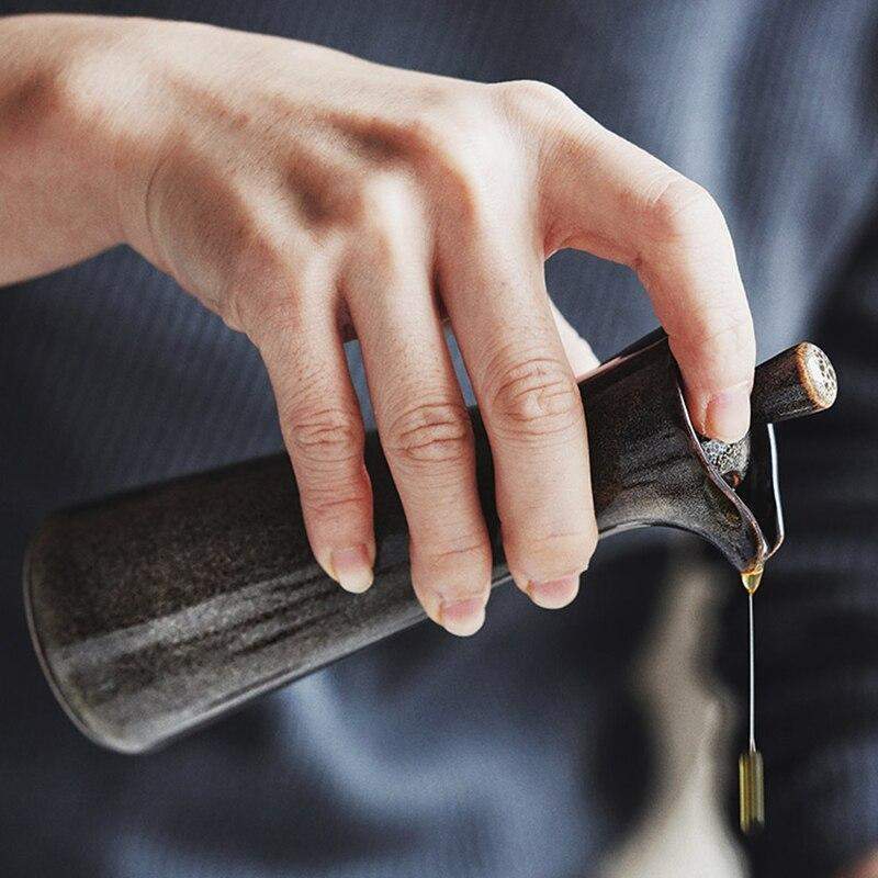 Elta Oil Bottle Luvikno