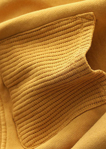 Luvik | Keltainen V-kauluksellinen pitkähihainen takki taskuilla