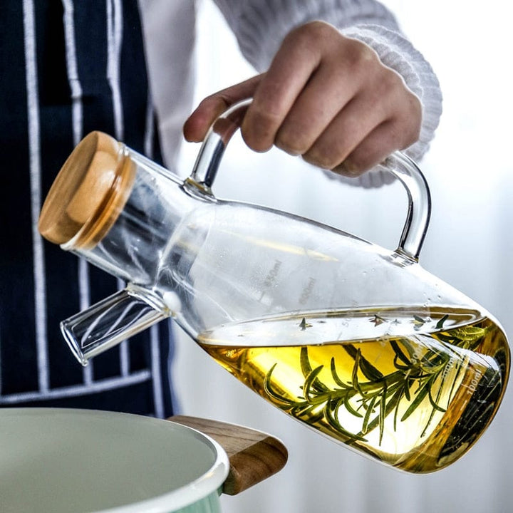 Transparent glass oil bottle with handle Luvikno