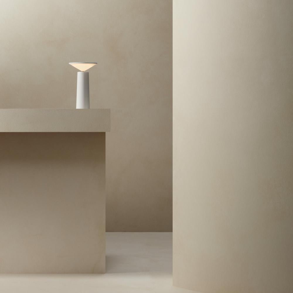 Luvikno | Aurora Bordlampe Moderne Dimmbar Elegant Design