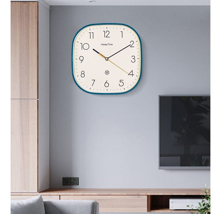 Ultra Silent Square Clock Luvikno