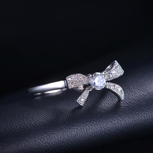 Swiss Crystal Bow Ring | Luvikno