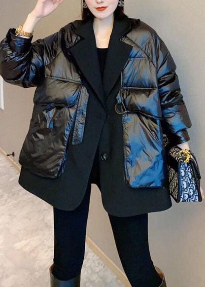 Luvik | Musta untuvaparka, jossa on päällyskangas ja nappikiinnitys