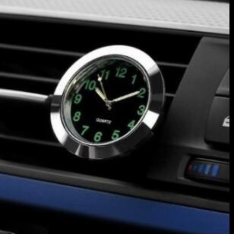 AutoTime Mini Analog Klokke – Selvklebende og Stilleggende Design for Bilinteriør Luvikno