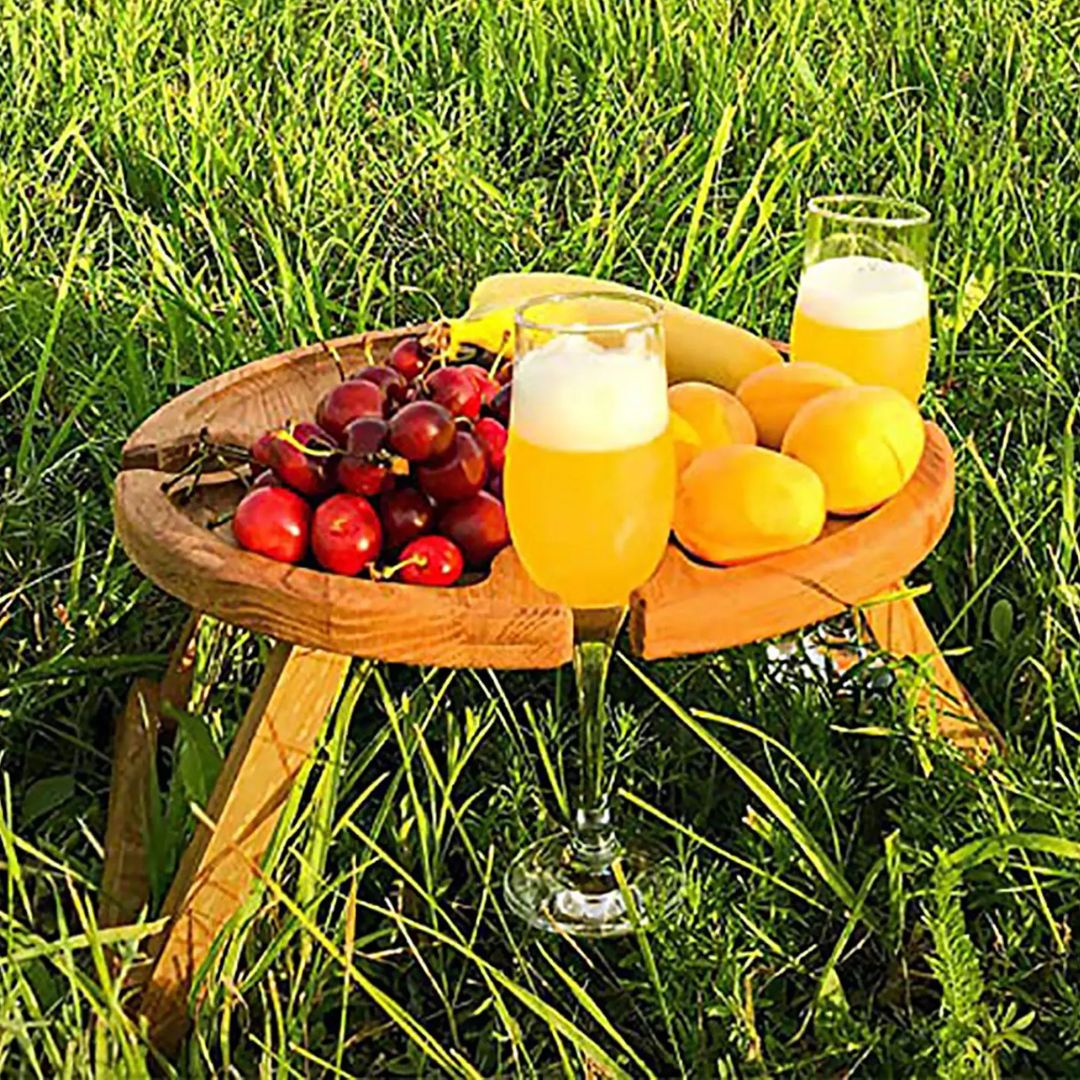 CheeseBoard Delights – Stylish Wooden Picnic Accessory Luvikno