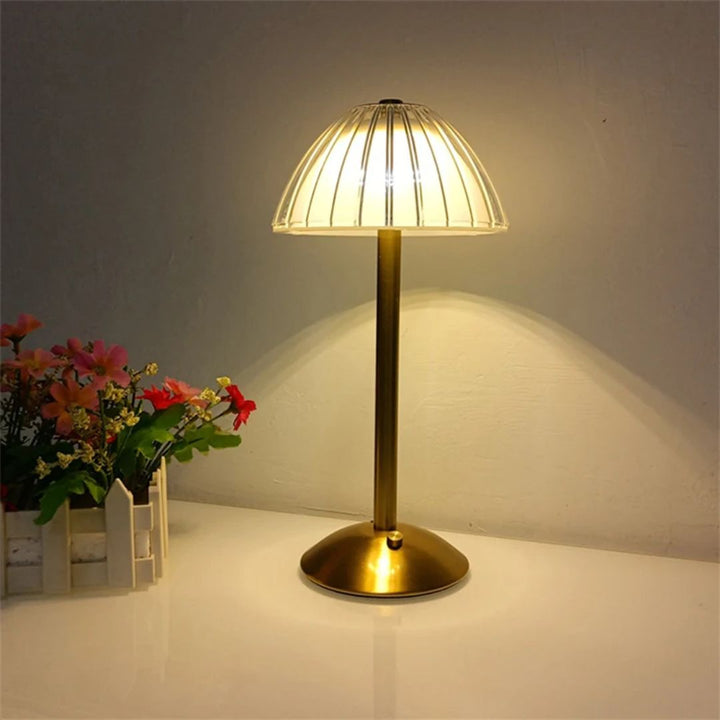 Karina GlowDesk – Retro Oppladbar Skrivebordslampe Luvikno
