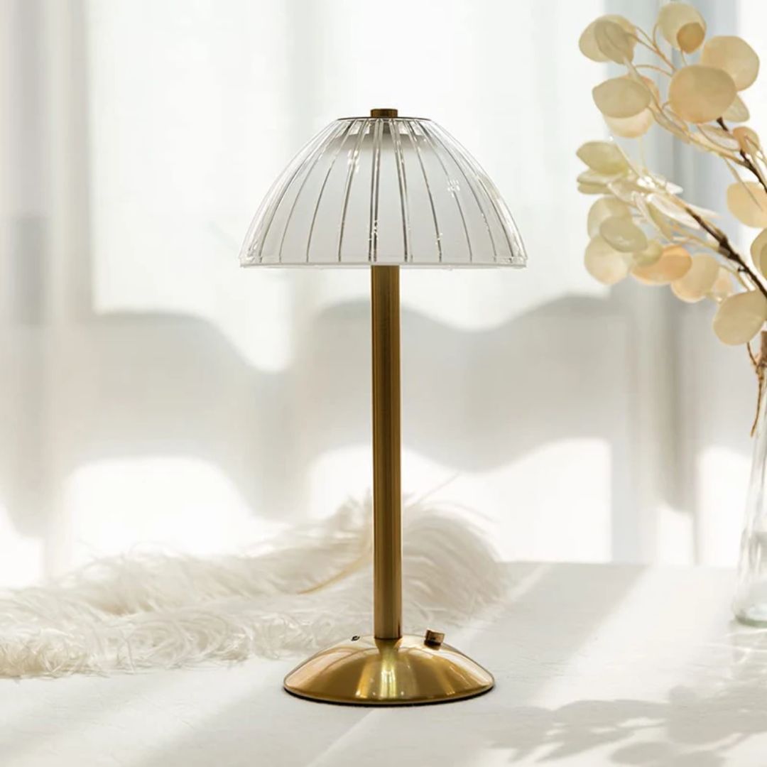 Karina GlowDesk – Retro Oppladbar Skrivebordslampe Luvikno