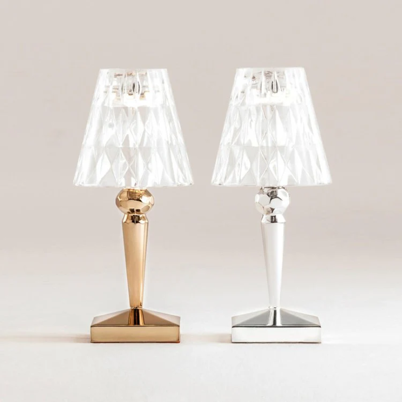 CrystalLuxe Bordlampe - Elegant Krystall Bordbelysning Luvikno