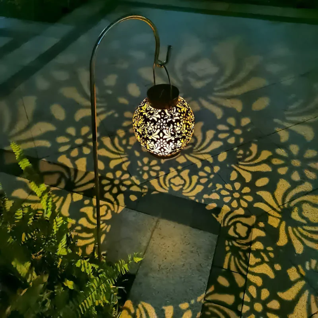 RadiantGlow – Vanntett LED hagebelysning med solpanel Luvikno