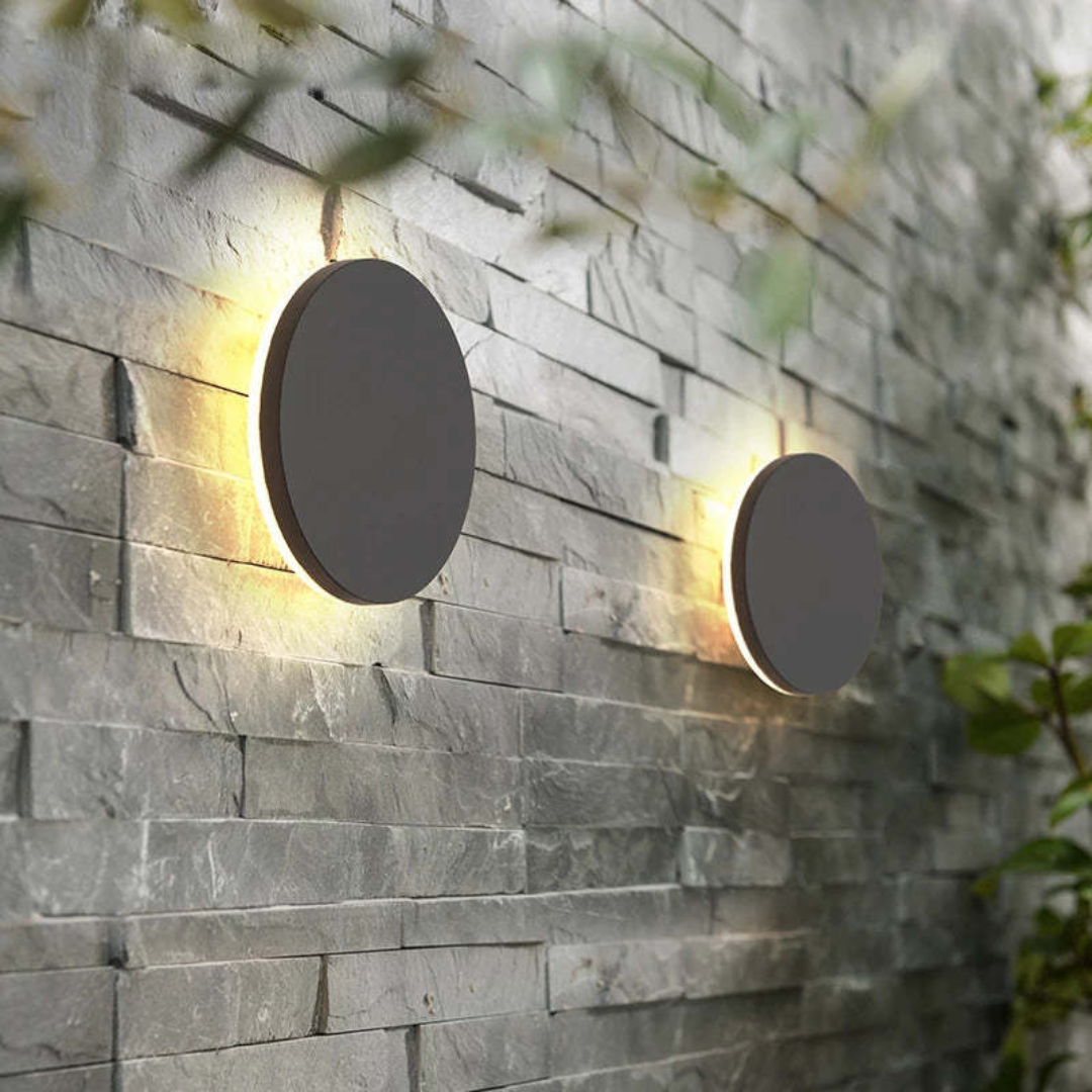 Tight LED Vegglampe for Moderne Interiør Luvikno