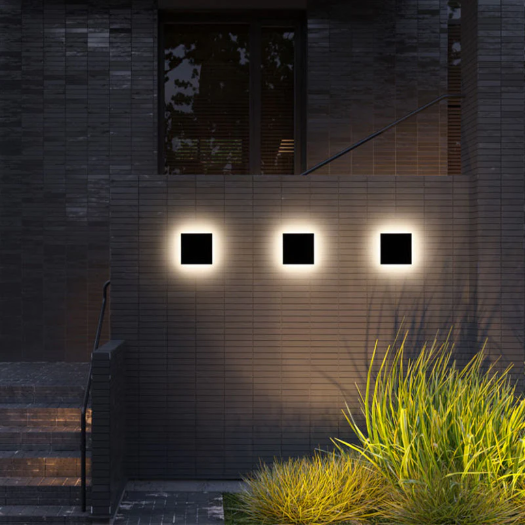 Tight LED Vegglampe for Moderne Interiør Luvikno