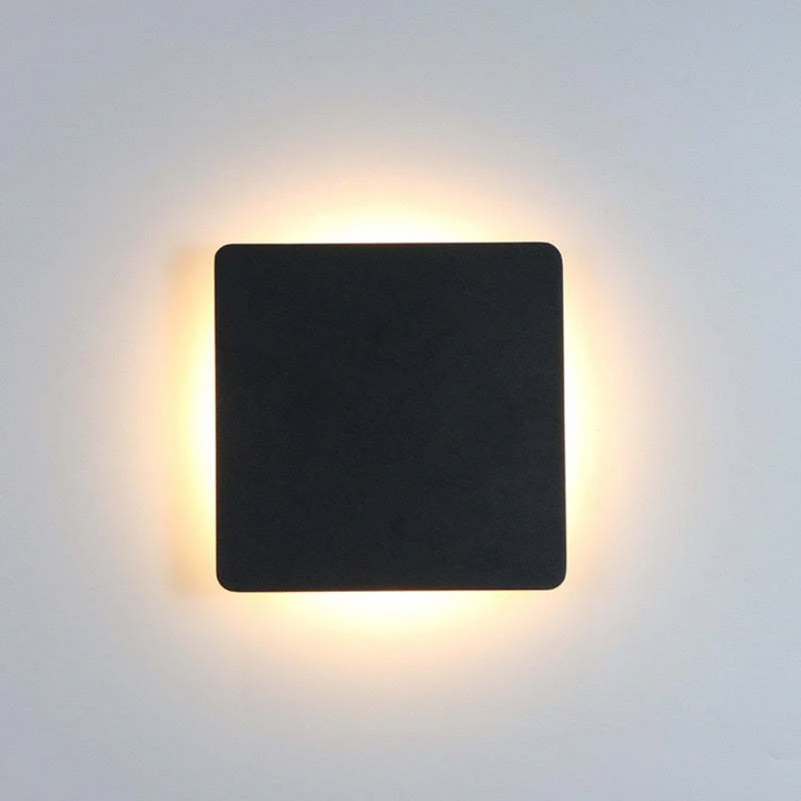 Tight LED Vegglampe for Moderne Interiør Luvikno