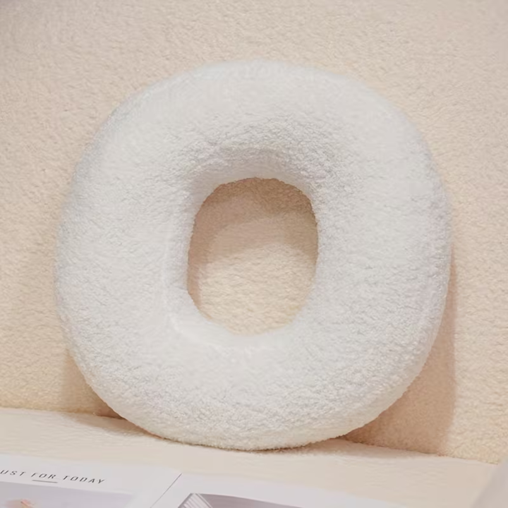 Hvit Bokstav Dekorativ Pute – Myk Og Allsidig | Kreative Puter For Sofaen Og Sengen | Luvikno