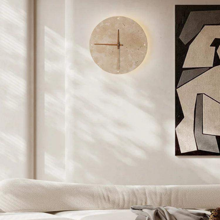 Travertine Veggklokke med LED Lys – Minimalistisk & Dekorativ | Høy- Kvalitets Naturlig Stein Klokke | Luvikno