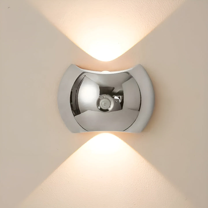 Vegglampe med bevegelsessensor – Dual LED lys Opp & Ned | Magnetisk & Bærbar | Luvikno