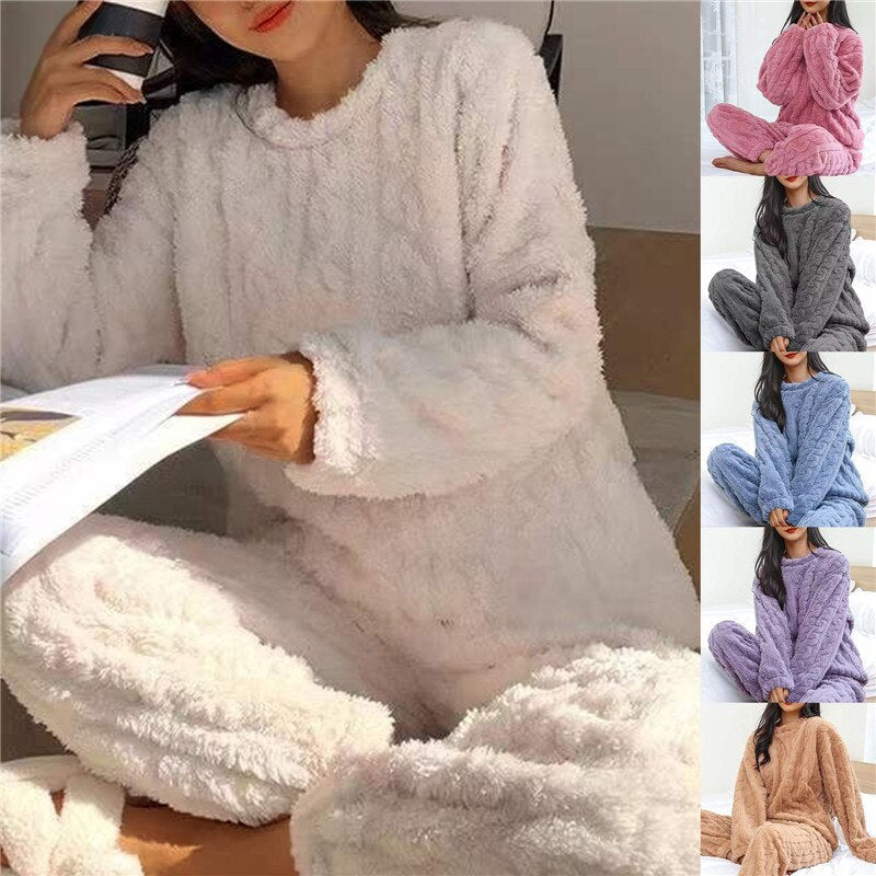Luvik | Naisten Fleece Pyjamat