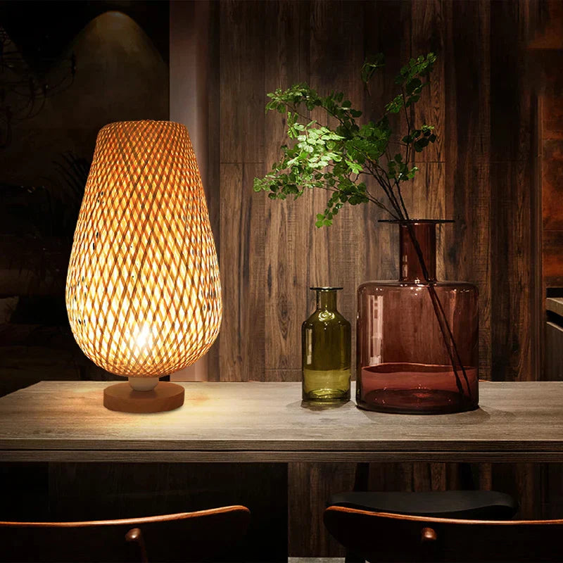 RetroBambooCraft - Vintage Bamboo Håndlagde Lamper | Luvikno