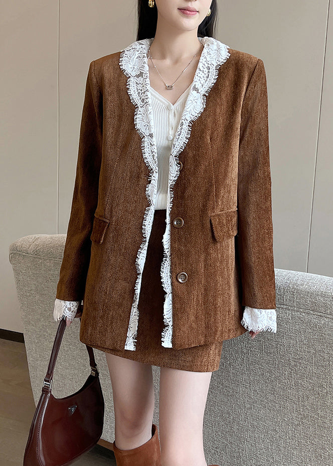 Luvik | Samettiveloureista patchwork-takkia ruskeilla napeilla ja nauhoilla