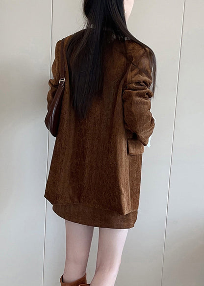 Luvik | Samettiveloureista patchwork-takkia ruskeilla napeilla ja nauhoilla