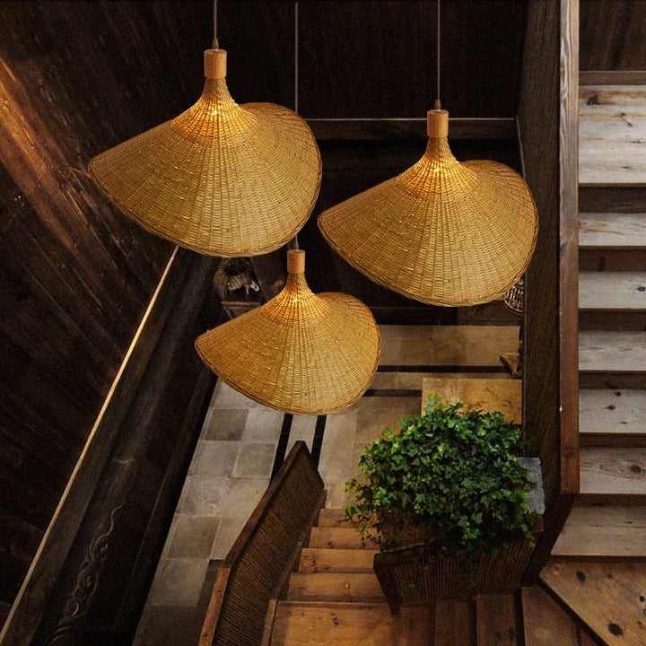 Naturlig bambus pendellampe for spisestue, håndlaget hengende lampe i boho stil | Luvikno