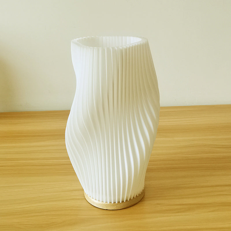 Luvikno | Frenchlight Bordlampe - Elegant Plisserte Bordlampe i Fransk Krem for Atmosfæriske Rom