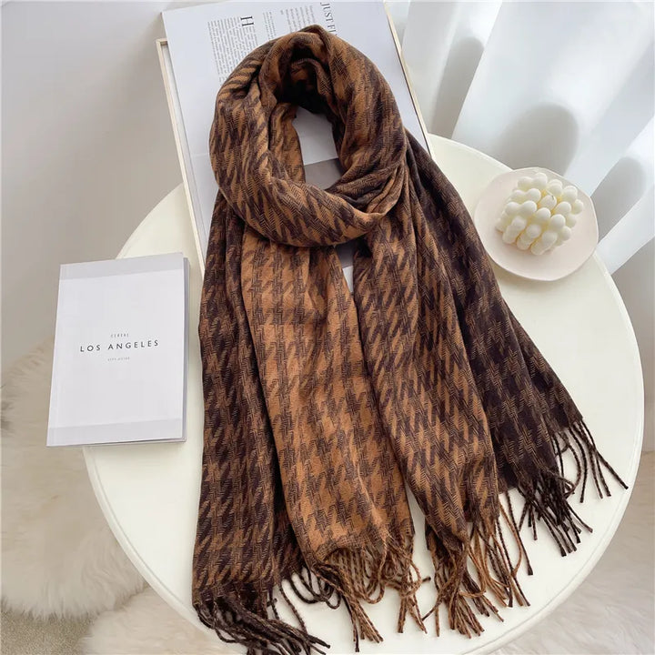 LuxeRuit Skjerf - Elegant Vintertilbehør for ethvert antrekk Luvikno