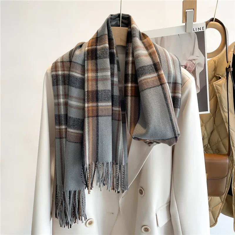 LuxeRuit Skjerf - Elegant Vintertilbehør for ethvert antrekk Luvikno
