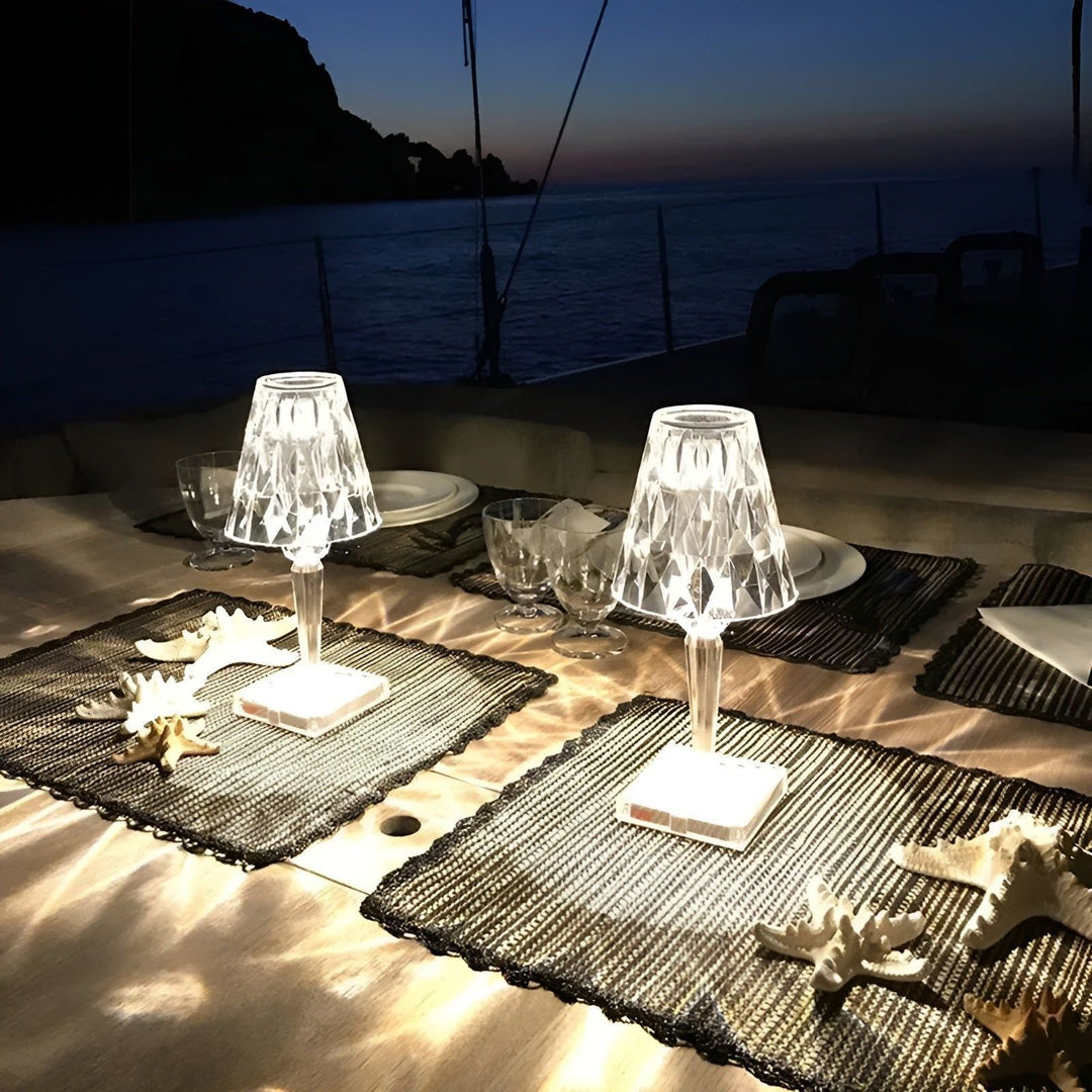 Diamond Glow - Trådløs USB Krystall Skinne Nattbord Lampe | Luvikno