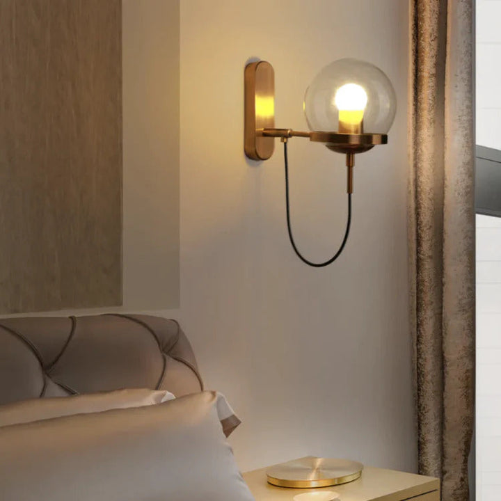 Chic Design Vegglampe med Glasskuppel | Luvikno