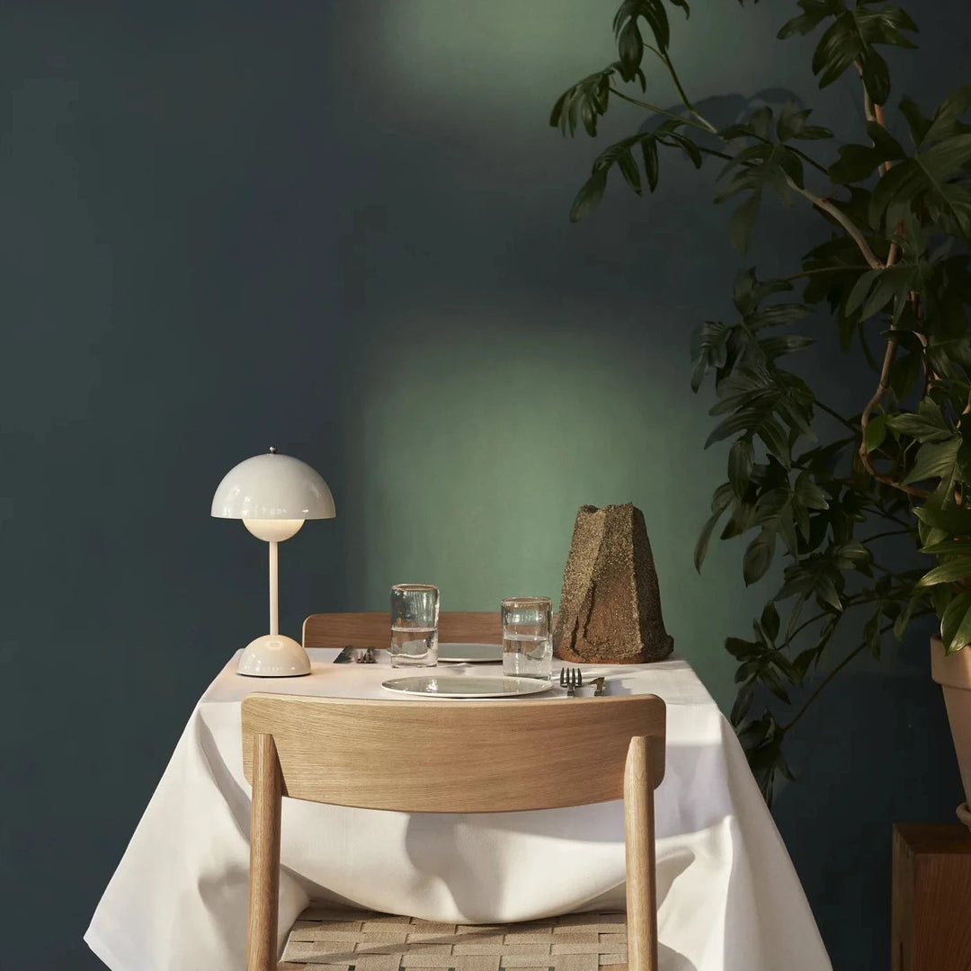 Luvikno | Retro Flowerlight - Trådlampe med oppladbart batteri