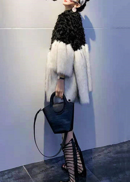 Luvik | Villakangas patchwork takki musta teddytekokarvalla V-pääntie