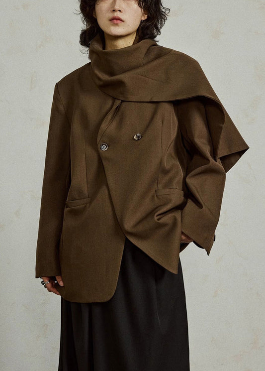 Luvik | Paitatakki kauniilla ruskeilla solmupusseilla