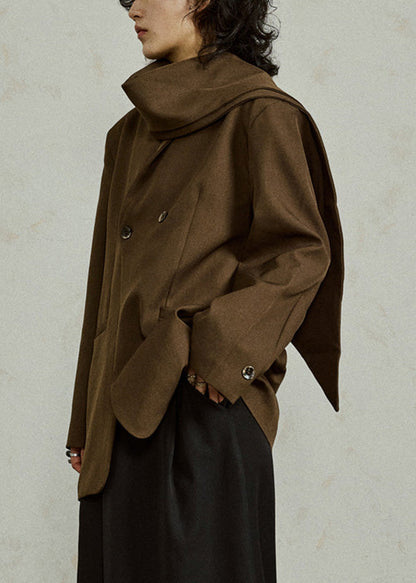 Luvik | Paitatakki kauniilla ruskeilla solmupusseilla