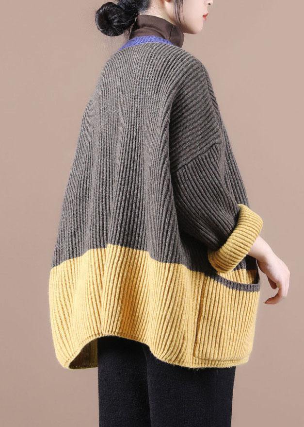 Luvik | Värilohko tummanharmaa nappi neule takki taskuilla