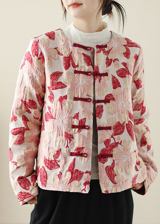 Luvik | Paksut talvitakit punaisilla painonapeilla