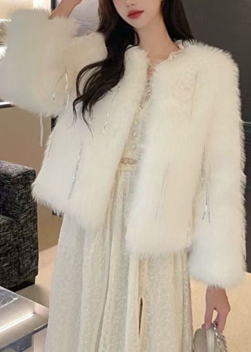 Luvik | Valkoinen fringed tekoturkki talvitakki