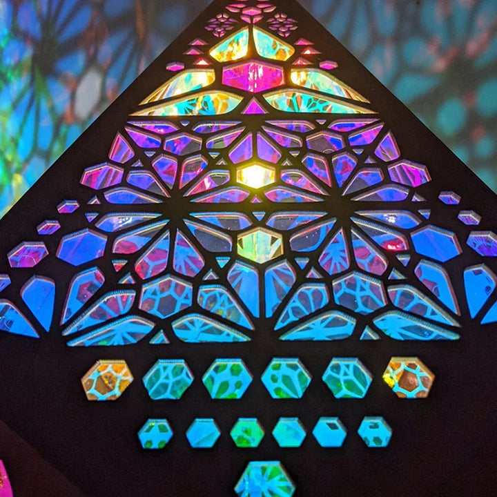 Luvikno | PrismaGlow Holografisk LED Projektorlampe - Fargerik Ambient Belysning