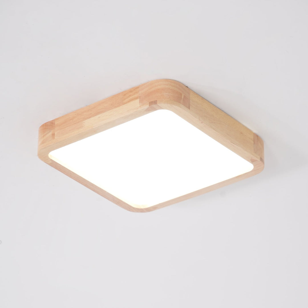 Treflat taklampe | Luvikno