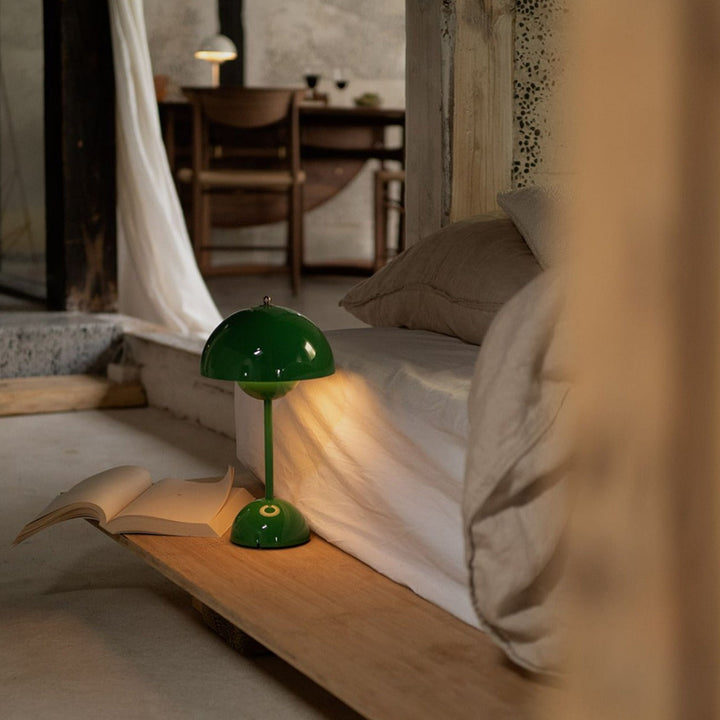 LunarGlow bordlampe - Dimbar LED-belysning for ethvert interiør Luvikno