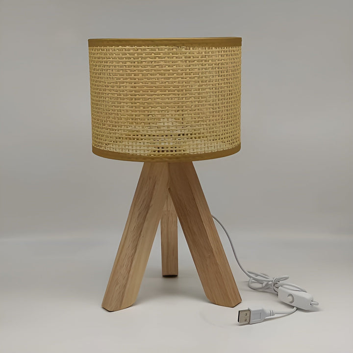 Luvikno | Håndlaget Rattan Bordlampe med USB og LED - Stilren og Bærekraftig Design