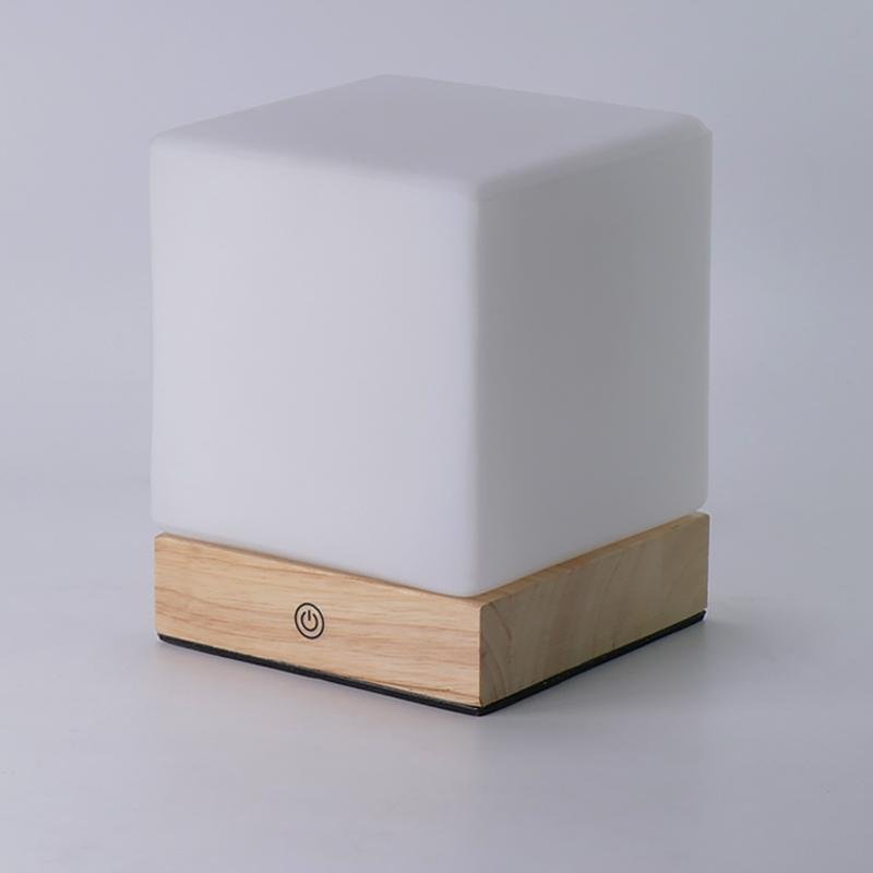 Luvikno | GlowCube Trådlamp LED Bordlampe – Moderne og Energibesparende