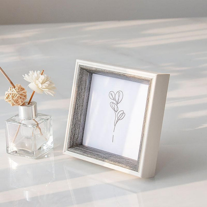 ElegantFrame – Luksus Bildekjede med Gylden Kant Luvikno