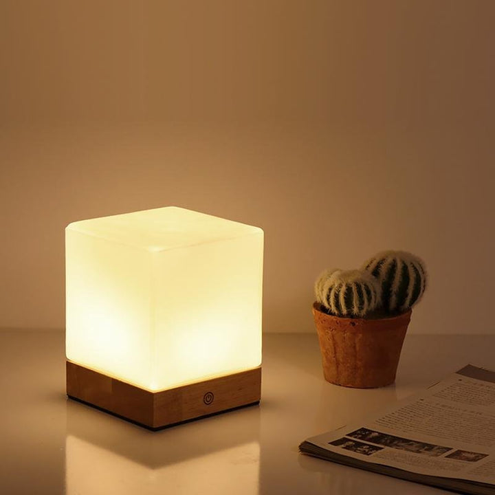 Luvikno | GlowCube Trådlamp LED Bordlampe – Moderne og Energibesparende