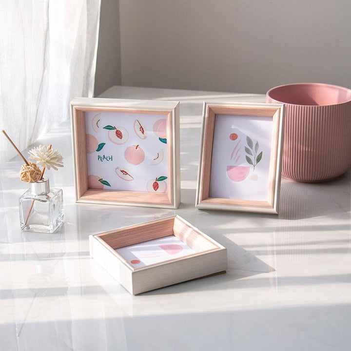 ElegantFrame – Luksus Bildekjede med Gylden Kant Luvikno