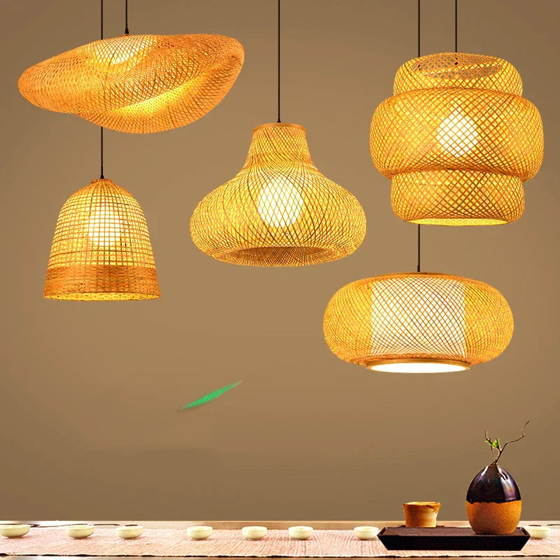 Håndlaget Rattan Pendelampe | Naturlig Belysning for Stue & Spisestue | Koselig Bohemsk Stil | Luvikno