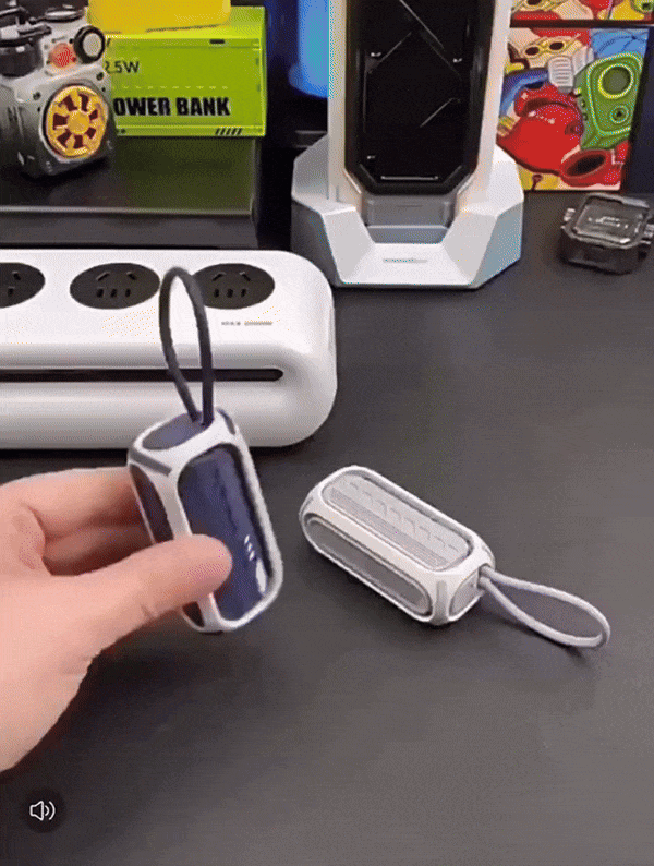 CompactCharge – Stilig bærbar power bank for reise Luvikno