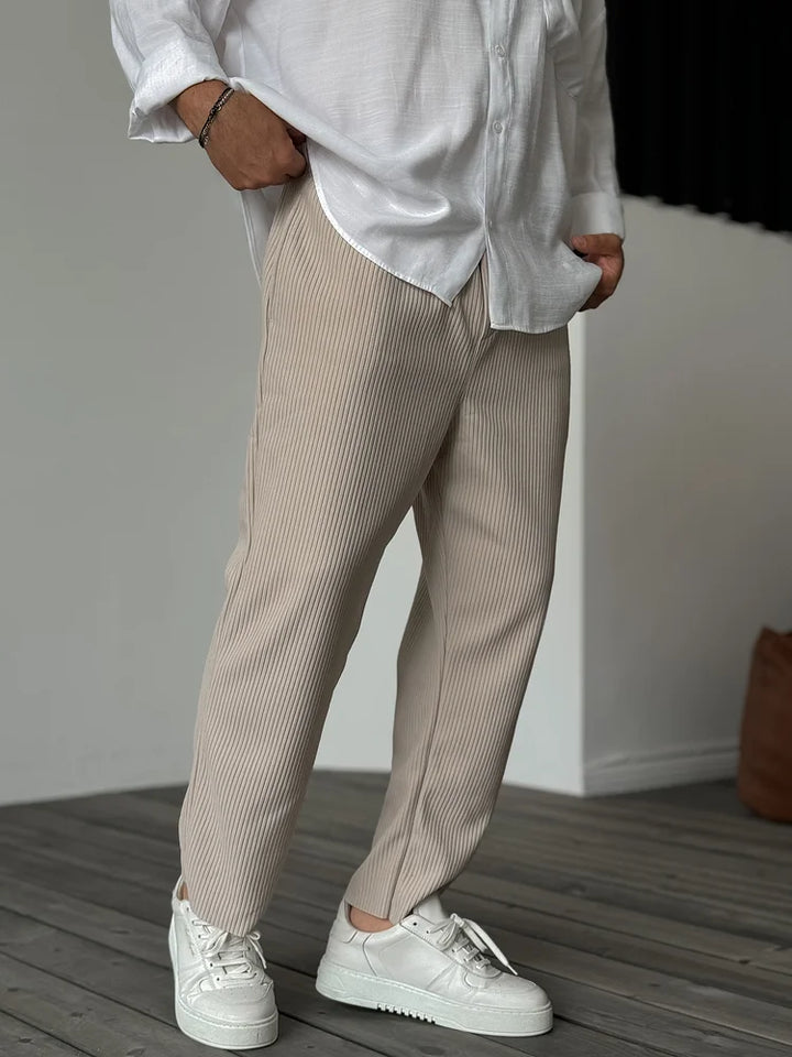 Luvik | Soft Luxury miesten housut