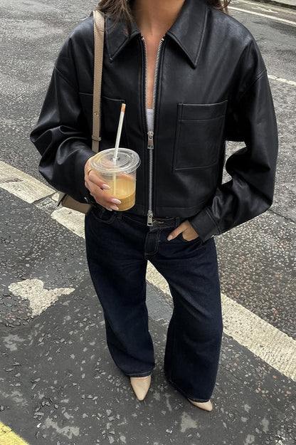 Luvik | Mattan Nahkamoottoripyöräväline